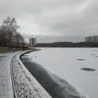 Назову это просто - городским пейзажем. Ну, не сельский же он :: Андрей Лукьянов