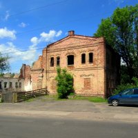 Разбирают на кирпичи :: Сергей Карачин