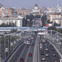 Москва. Дорога к храму - Комсомольский проспект. :: Игорь Олегович Кравченко