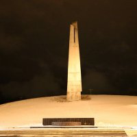 Мемориальный комплекс «Штыки» :: Юрий Моченов
