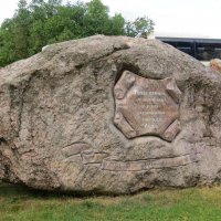 Памятный камень в г. Лида :: Вера Щукина