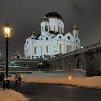 У храма Христа Спасителя :: Евгений Седов