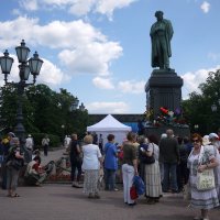 День рождения поэта. :: Надежда Судакова