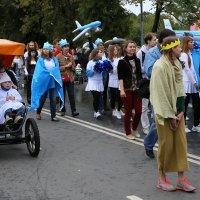 Карнавальное шествие. Парк Горького. :: Жанна Кедрова