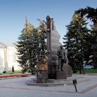 Памятник военным музыкантам. Тамбов :: MILAV V