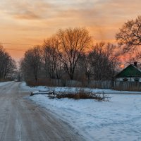 Деревенским вечерком ... :: Евгений Хвальчев