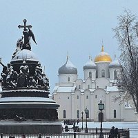 Памятник «Тысячелетие России» :: Лидия Бусурина