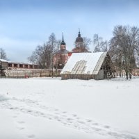 Внутри монастыря :: Юлия Батурина