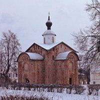 Церковь Параскевы Пятницы. Великий Новгород :: Лидия Бусурина
