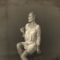 Елена :: Анастасия ЛЕОНОВА