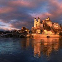 Аарбург - город и крепость на реке Ааре :: Elena Wymann