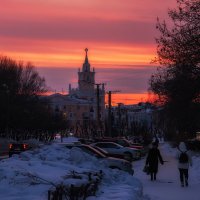 На закате дня, Комсомольск-на-Амуре. :: Виктор Иванович Чернюк