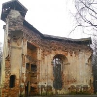 Руины в Лошицком парке, Минск :: Надежда Буранова 