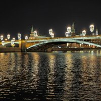 Прогулка по вечерней Москве :: Евгений Седов