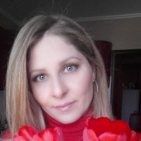Нежные красные тюльпаны... :: Андрей Хлопонин