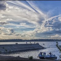 Июньский вечер :: Александр Тарноградский