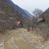 Посёлок Эльбрусский :: Дмитрий Емельянов