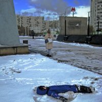 Долгожданный снег в Москве. :: Борис Бутцев
