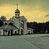 Храм в честь Иверской иконы Божией Матери (Днепропетровск) :: Евгений Жиляев