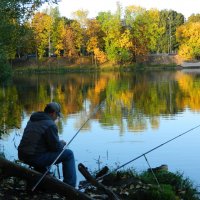Осенняя рыбалка :: Lina Liber