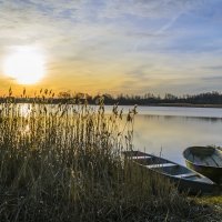 Восход на озере :: Сергей Цветков