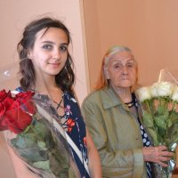 Дарите женщинам цветы... :: Андрей Хлопонин