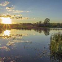 Закат на озере :: Алексей Сметкин