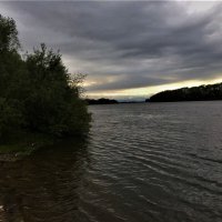 Закат на реке Ока. :: Василий Капитанов