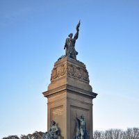 Национальный памятник на площади «Plein 1813» :: Татьяна Ларионова