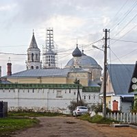 Другая сторона ...Новоторжского Борисоглебского монастыря :: Тата Казакова