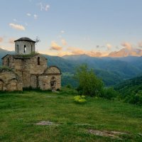 Сентинский храм. Теберда. :: Дмитрий Сарманов