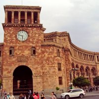 Здание правительства Армении :: Tata Wolf