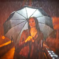 Девушка на мосту в дождь. Девушка и дождь :: Zefir58 Verx