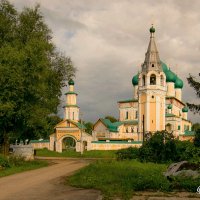 Собор Воскресения Христова в Тутаеве. :: Александр Теленков