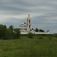 Мужской монастырь Животворящего Креста Господня :: Юрий Моченов