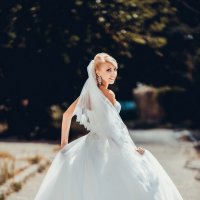 Невеста :: Андрей Пакулин