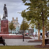 Москва. Площадь Тверская Застава. Памятник Максиму Горькому. :: В и т а л и й .... Л а б з о'в