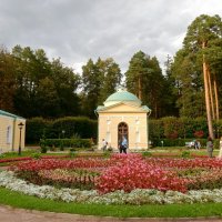 У чайного домика в Арханельском. :: ТаБу 