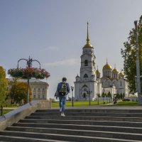 Осенний Владимир.Соборная площадь :: Сергей Цветков