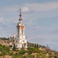 Храм-маяк Святого Николая Чудотворца :: Игорь Сарапулов