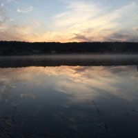 Утро на " домашнем" озере :: Виталий Селиванов 