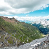 Вид на Альпы июльским днём с перевала il Passo dello Stelvio :: Алексей Кошелев