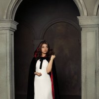Beautiful maiden and a vampire :: Ольга Волшебная