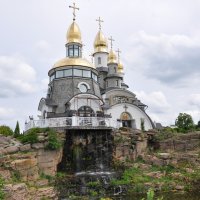 Церковь св.Евгения на водопаде. :: Vladimir Kushpil