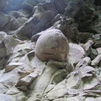 Каменный шар :: Светлана Красильникова