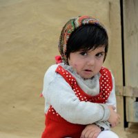 Ребенок который боится фотоапарата :: Orkhan Azim 