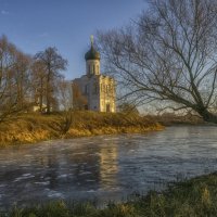 Храм Покрова-на-Нерли в декабре :: Сергей Цветков