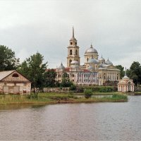 Монастырь Нилова Пустынь, 1996 год. :: Влад Чуев