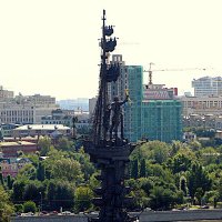 Москва. Вид на памятник Петру1. :: Владимир Драгунский