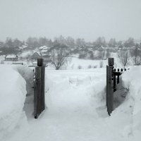Ворота в Зиму :: Сергей Кузнецов